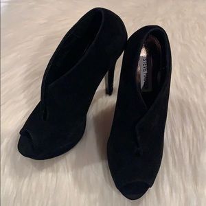 Steve Madden Suede Heels